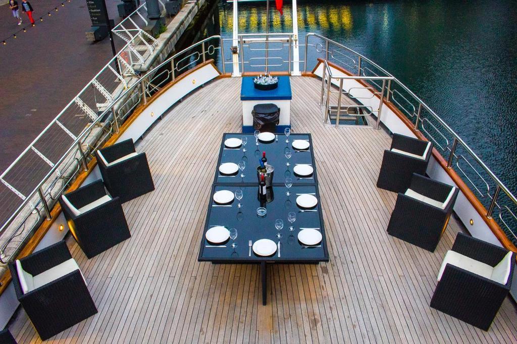 Hotel Absolute Pleasure Yacht Londres Exterior foto