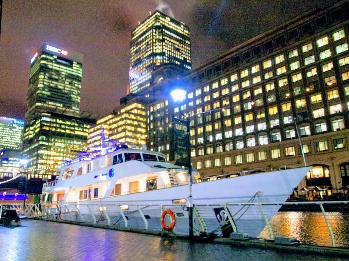 Hotel Absolute Pleasure Yacht Londres Exterior foto